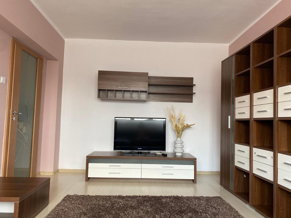Apartmán Sendy Apartman 2 Sfântu-Gheorghe Exteriér fotografie